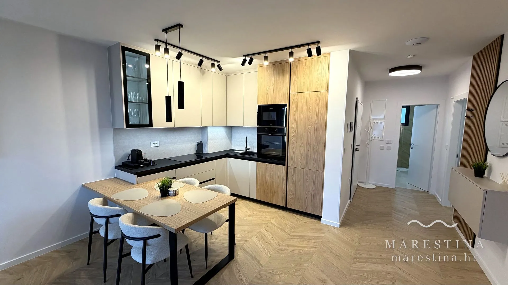 Fully equipped kitchen at Marestina