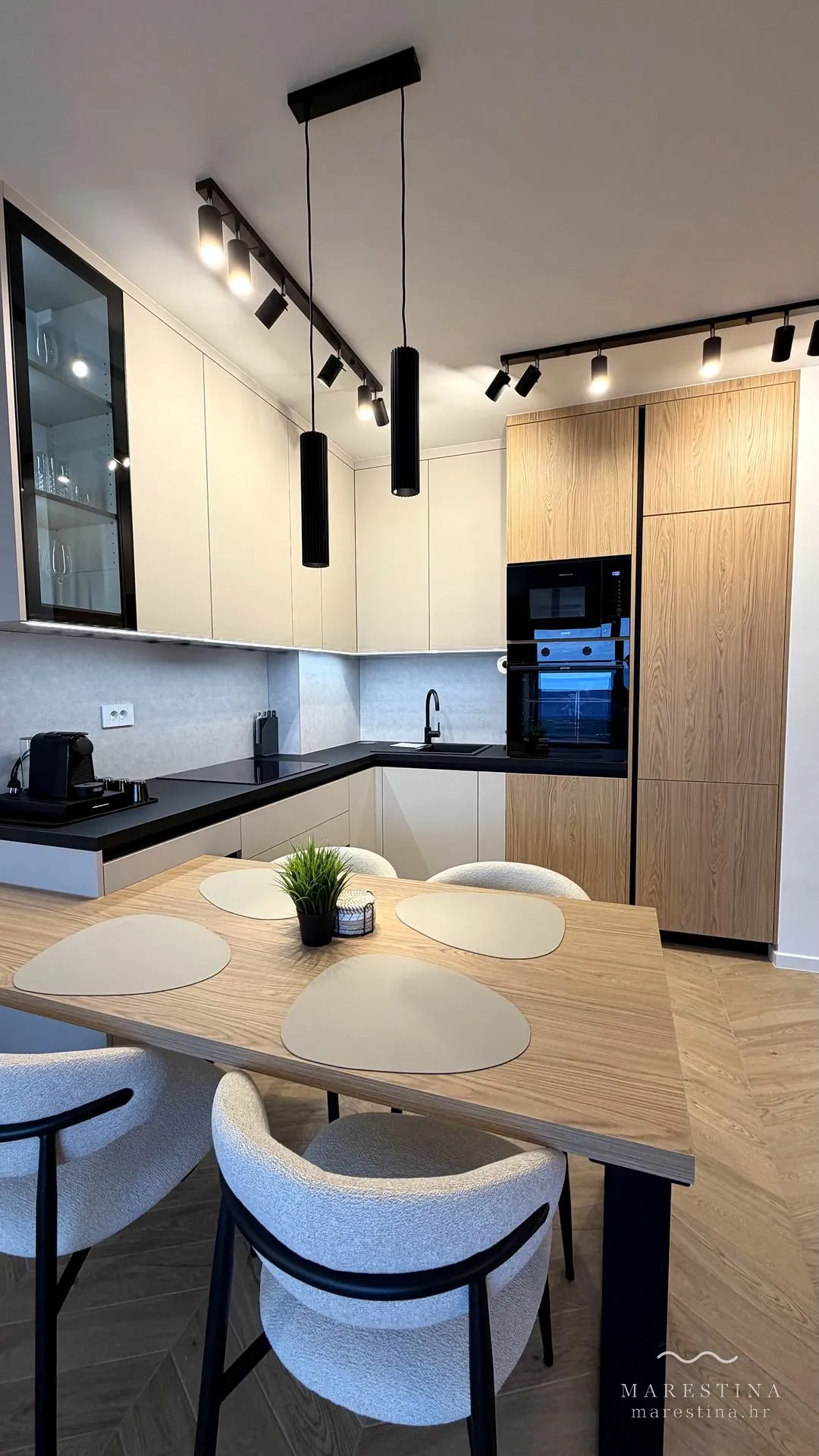 Fully equipped kitchen at Marestina